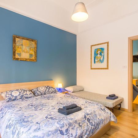 Arte House In The Historical Catania - Happy Rentals Bagian luar foto