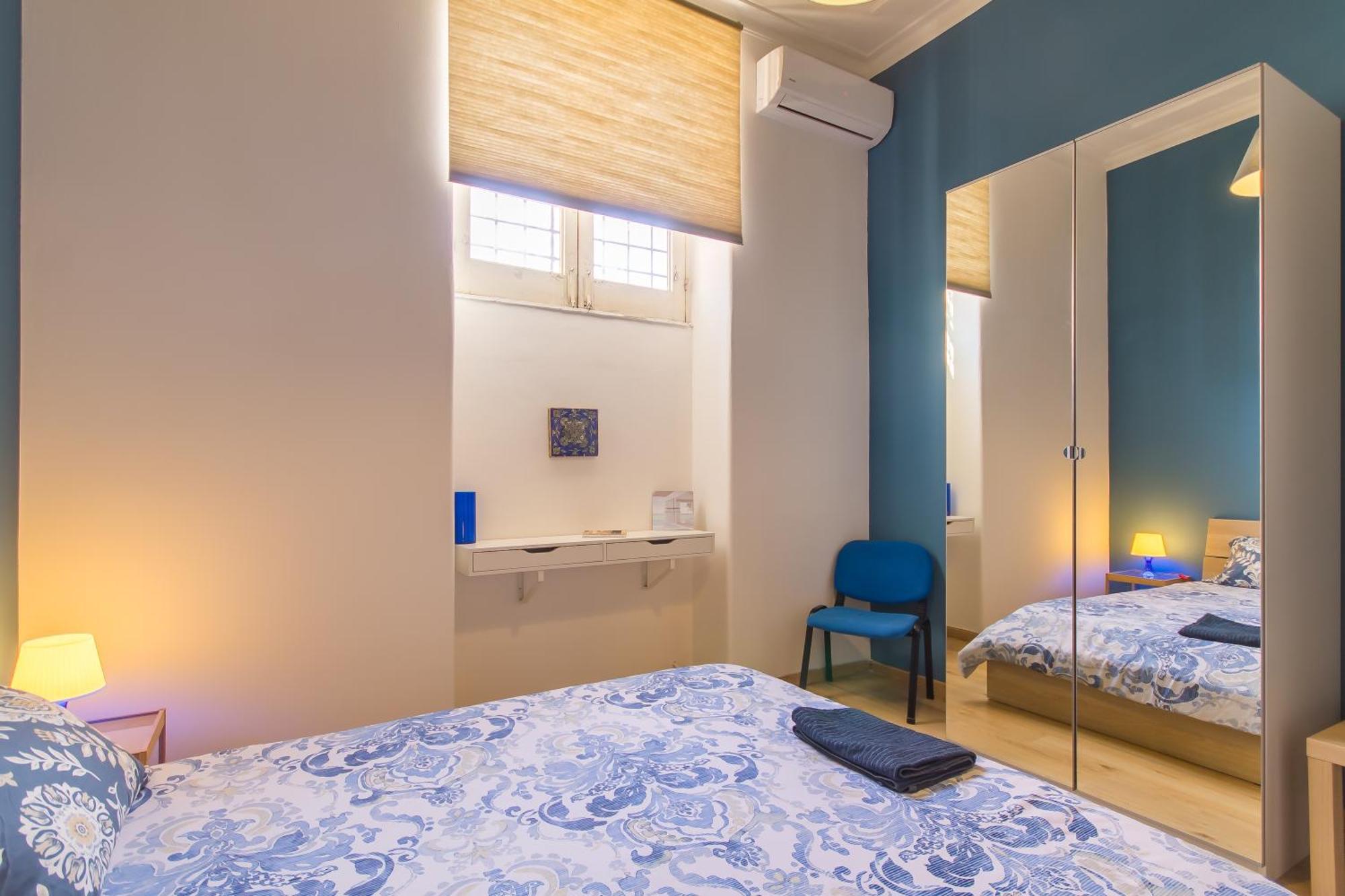 Arte House In The Historical Catania - Happy Rentals Bagian luar foto